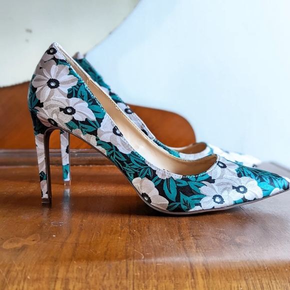 *final price* NWOT Who What Wear Heels - Picture 8 of 13